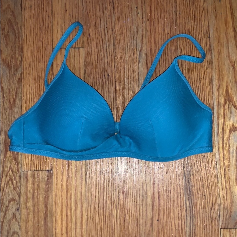 bathingsuit top